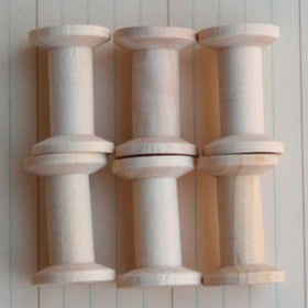Maya Road - Vintage Wood Spools (6 pieces)